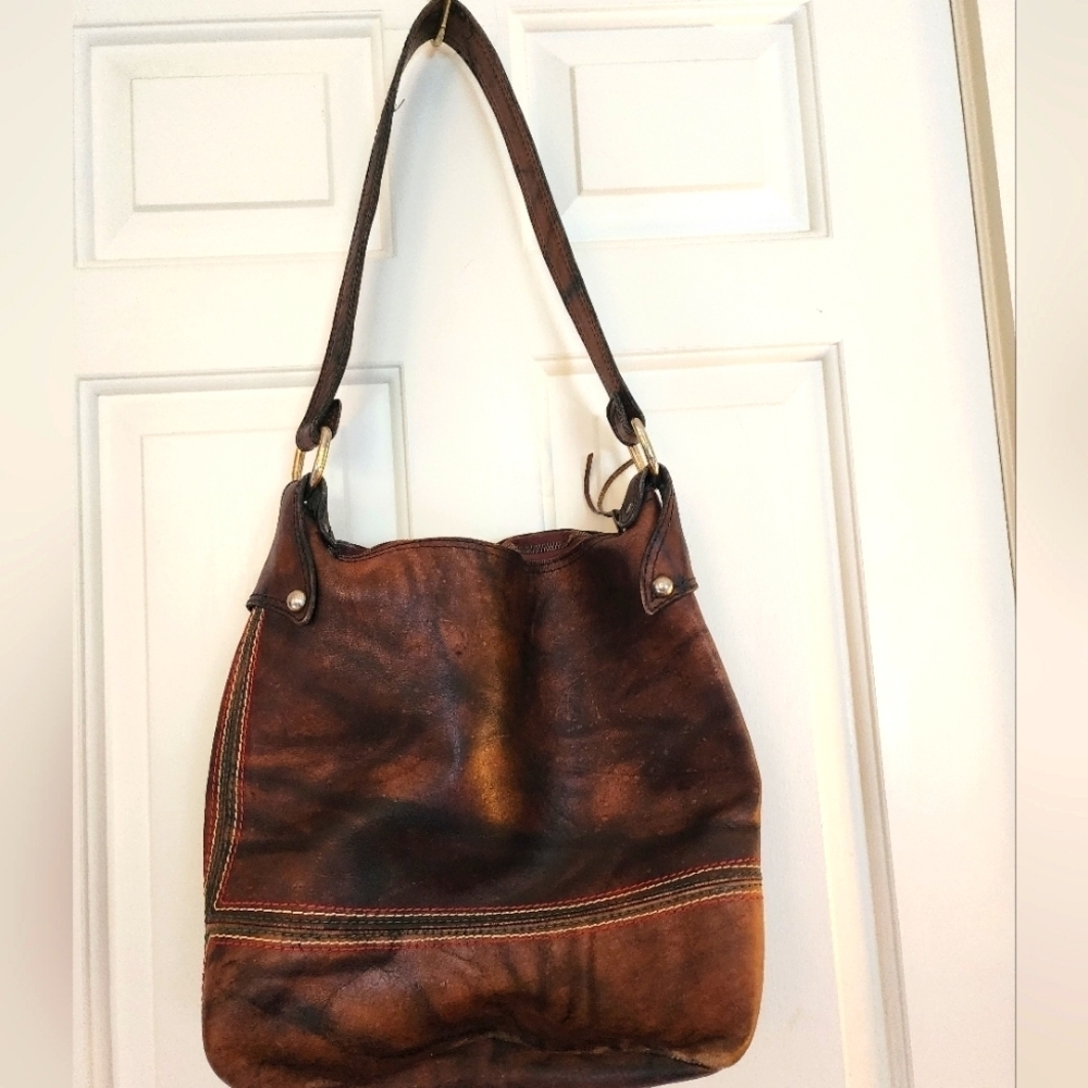Vintage  dark brown leather unlined shoulder bucket bag boho